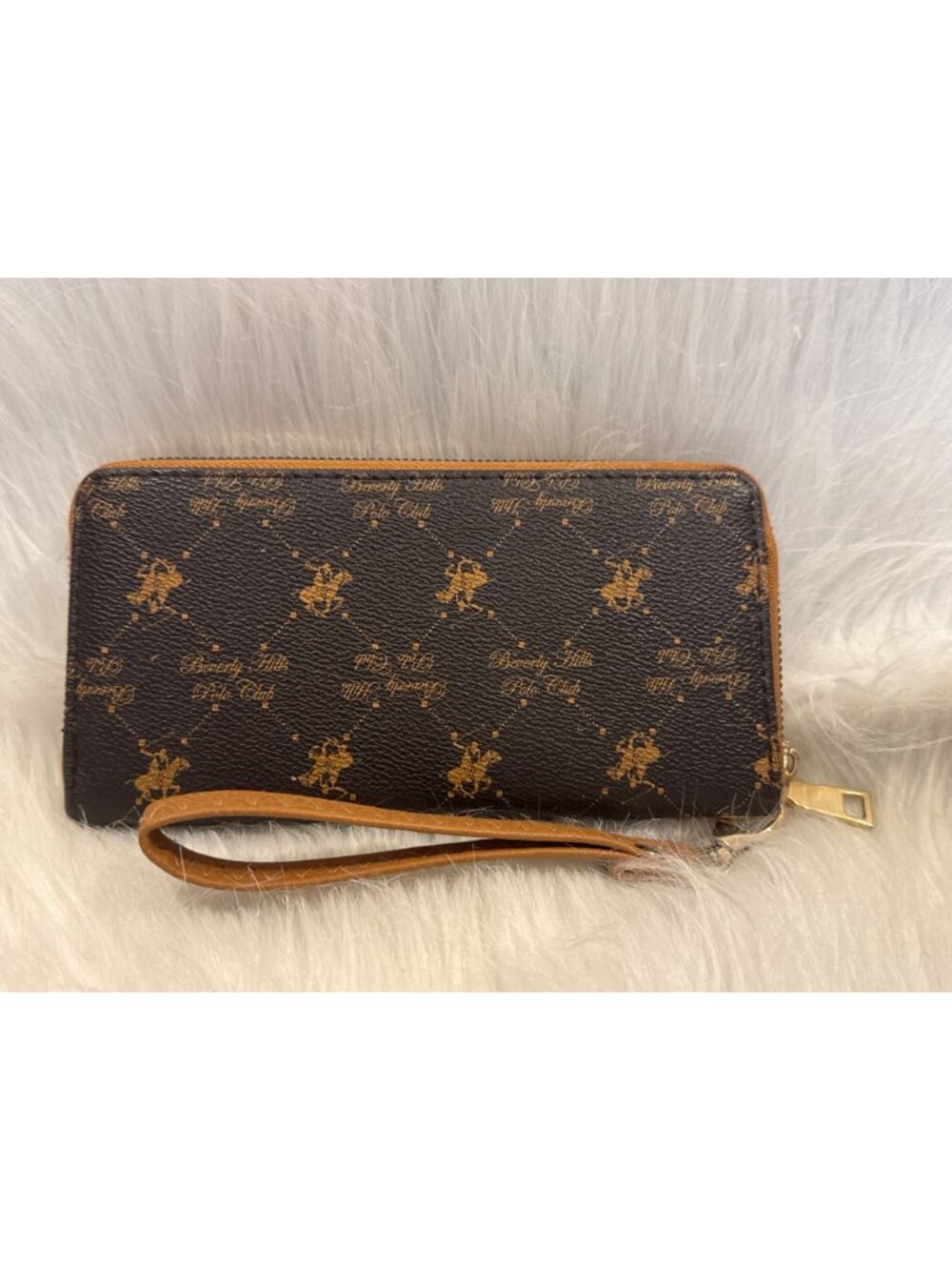 Beverly Hills Polo Club Womens Zip-Around Wallet Black/Gold Faux Leather Wristle - Picture 4 of 8
